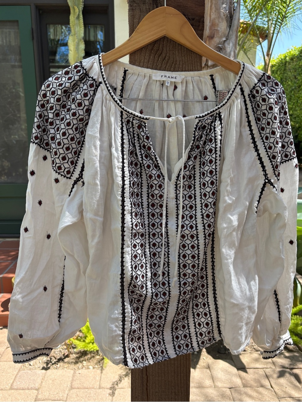 Frame embroidered linen peasant blouse size xs